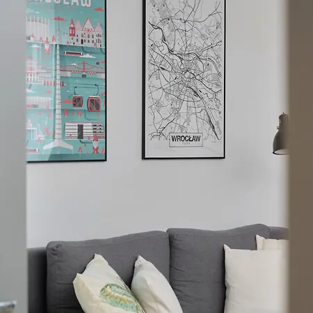 Cozy & Modern Rogowska By Renters Wroclaw