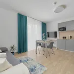 Cozy&modern Rogowska By Renters *