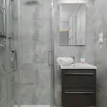 Cozy&modern Rogowska By Renters *