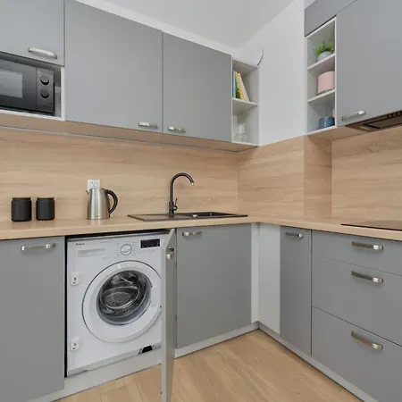 Cozy&modern Rogowska By Renters *